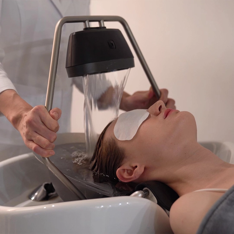 Premium Originalstep 15-Step Stem Cell Scalp Treatment - Step 11 : Exclusive use of genuine Yume Head Bath at Cheongdam branch