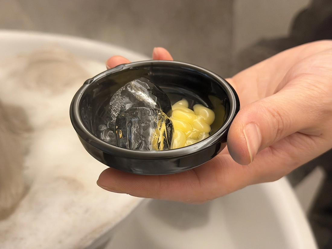 Scalp pack with ice