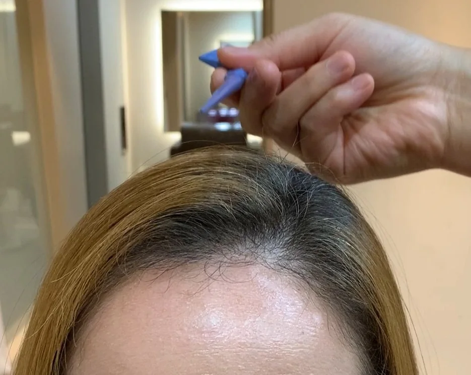 Root lift check after Korean hair straightening at Parkjun Beautylab Cheongdam